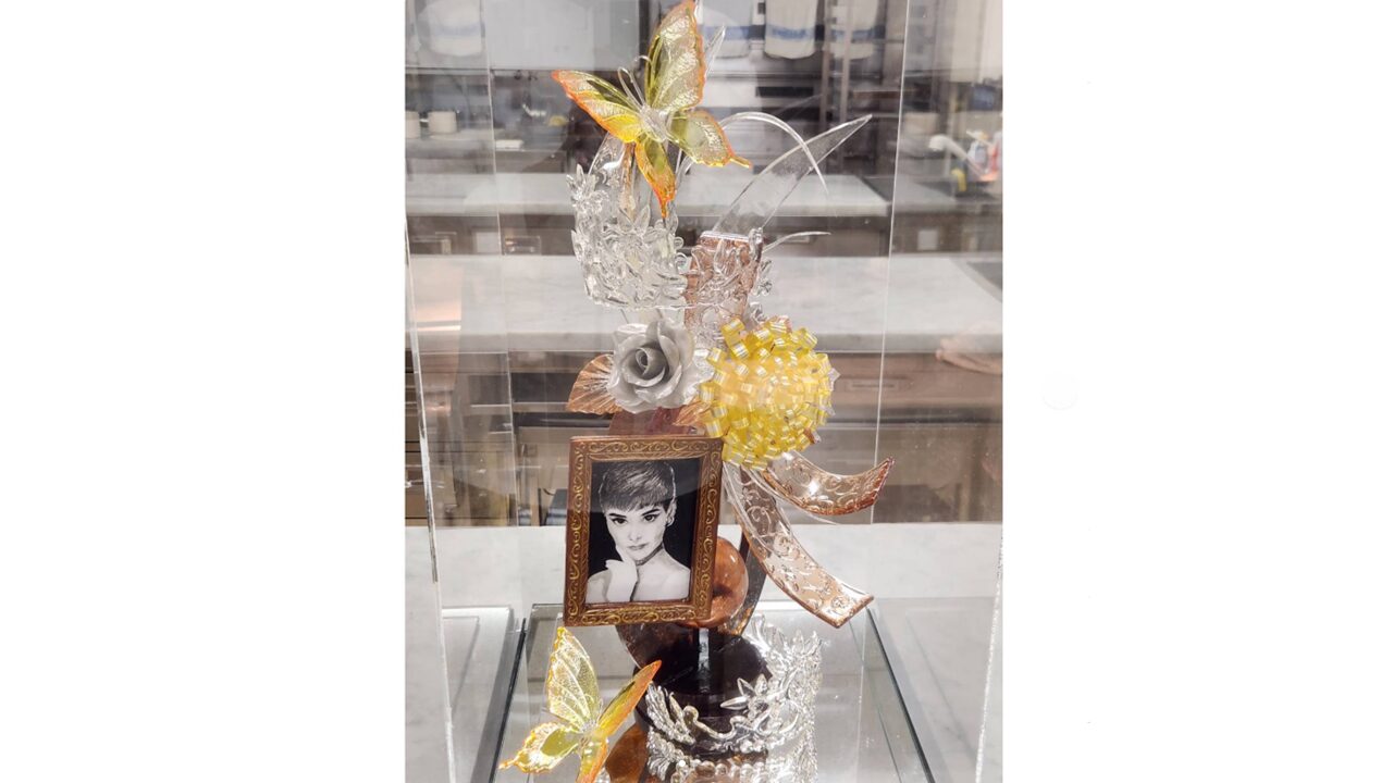 令和7年度作品デモンストレーション 飴細工　河合先生