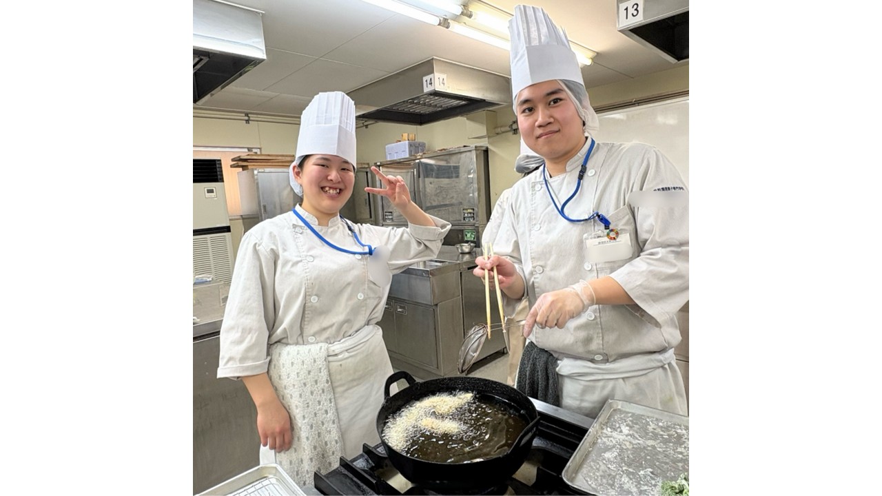 岩井先生による日本料理実習