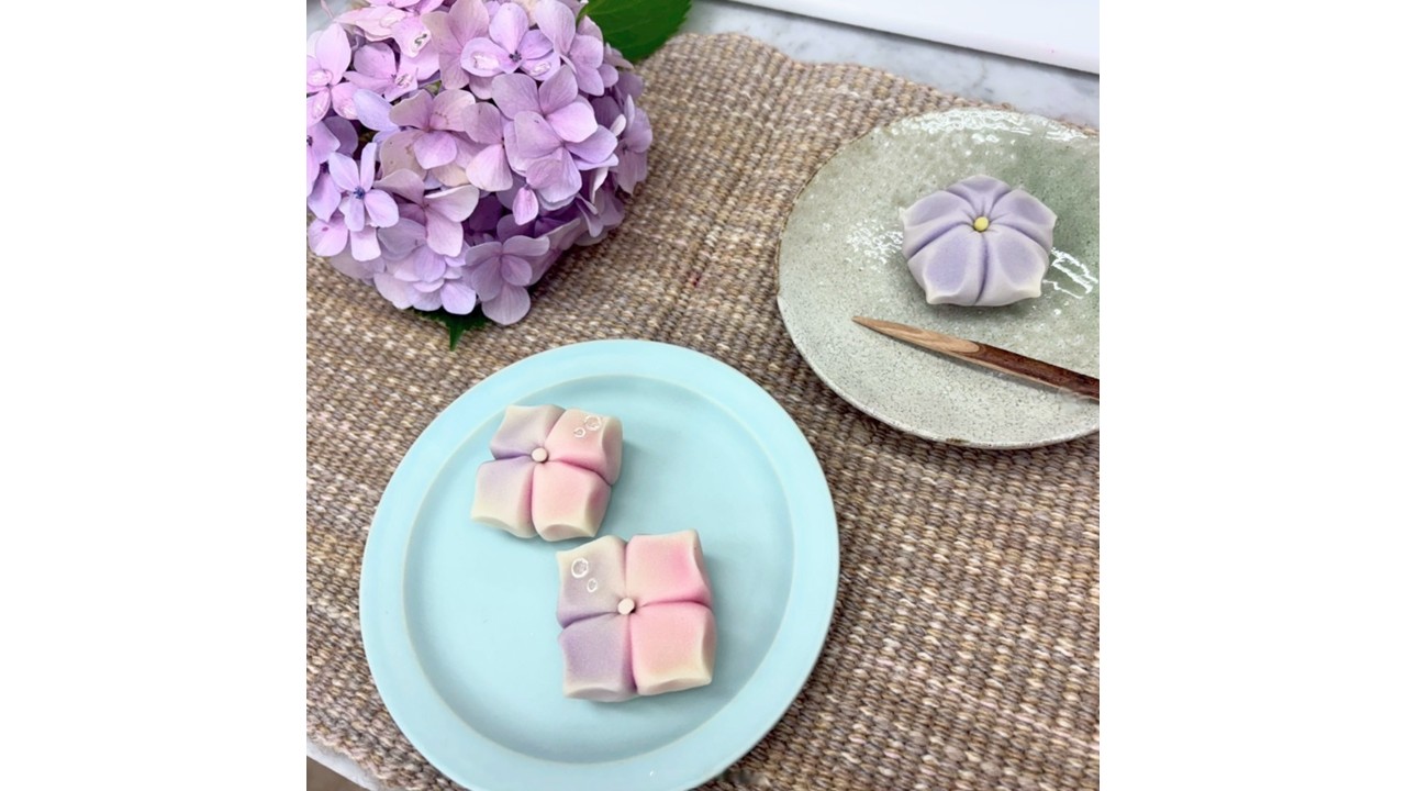 季節を彩る和菓子たち